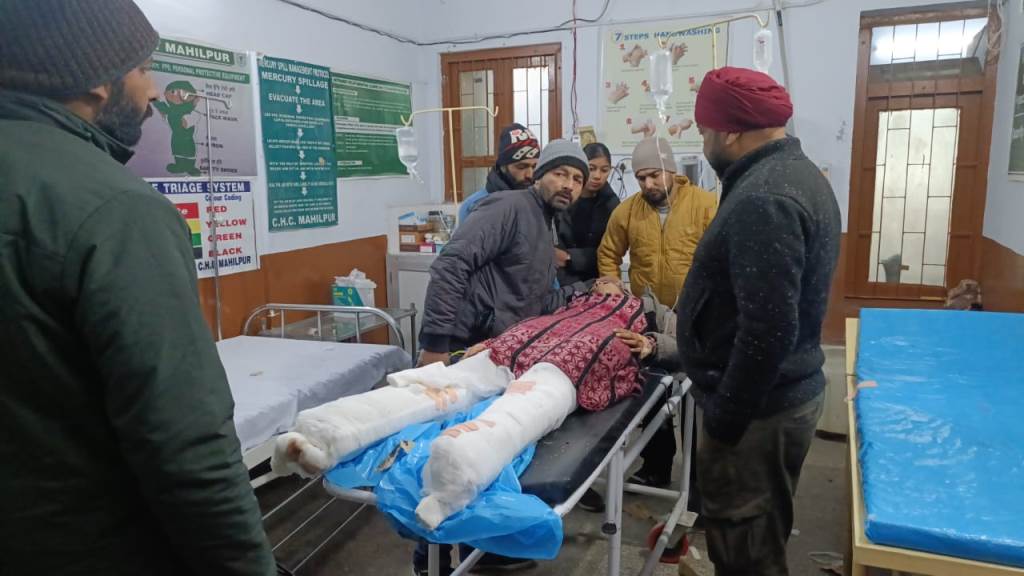 ਨੌਜਵਾਨ ਲੜਕੀ ਦੀਆਂ ਲੱਤਾਂ ਉਪਰੋਂ ਲੰਘਿਆ ਟਿੱਪਰ 